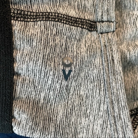 Outdoor Voices Sports Bra - Picture 2 of 5